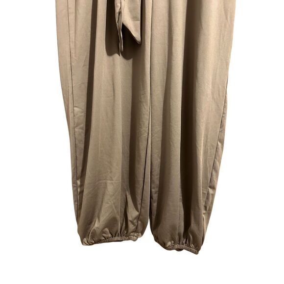 Tarse Slip On Tan Activewear Leisure Tie Pants Women’s Size M Designer Johnny NW - Picture 7 of 12